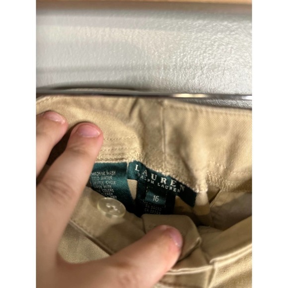 Ralph Lauren Beige/Tan Casual Cropped pants - size 16 - Picture 3 of 5